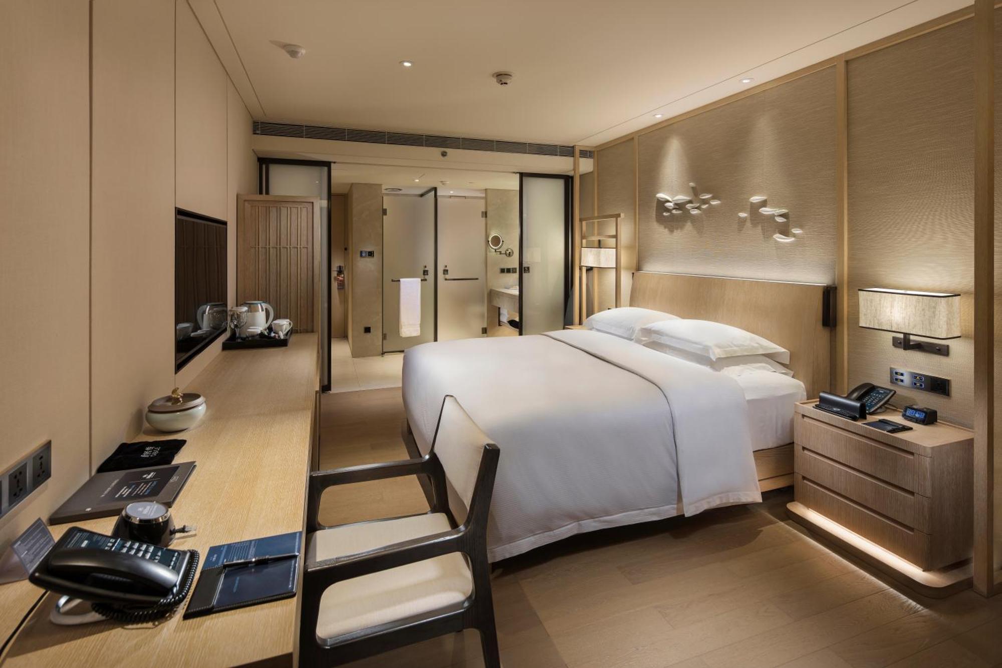 Hilton Shenzhen Shekou Nanhai Экстерьер фото