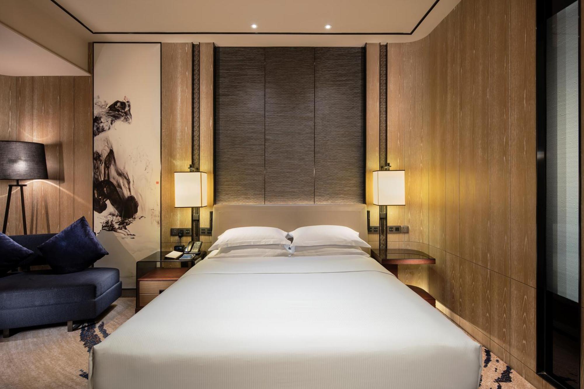 Hilton Shenzhen Shekou Nanhai Экстерьер фото