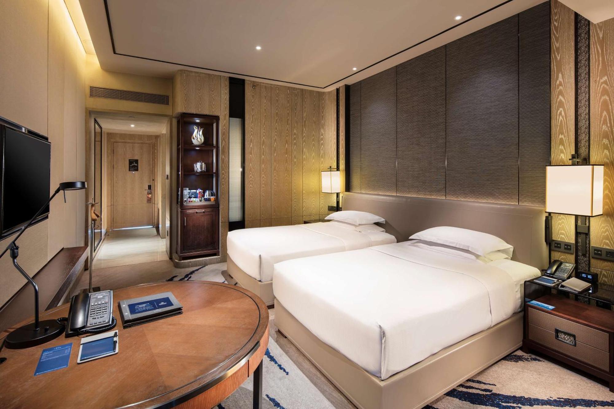 Hilton Shenzhen Shekou Nanhai Экстерьер фото